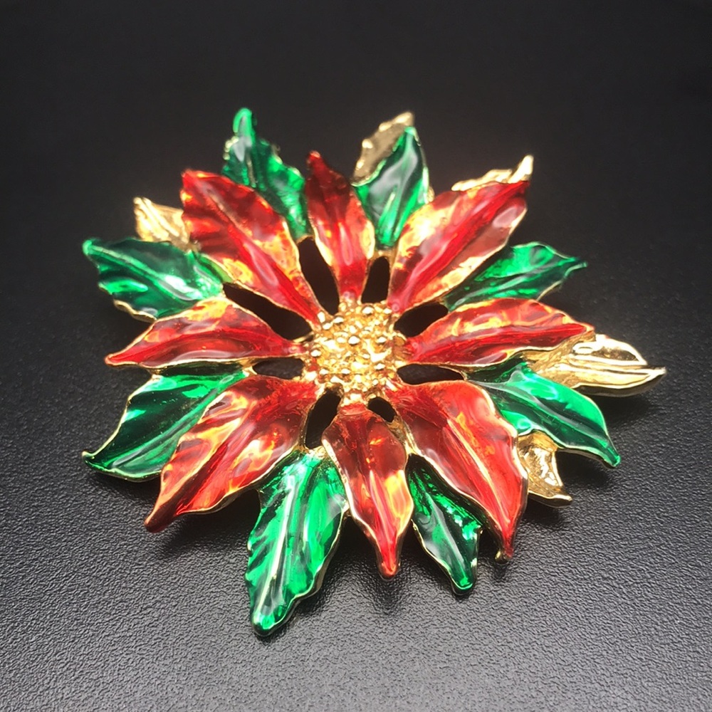Vintage GERRY'S Poinsettia Flower Christmas brooch Christmas pin